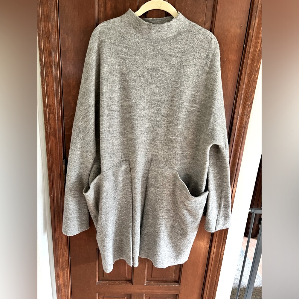 Freepeople sweater dress. Big fun pockets